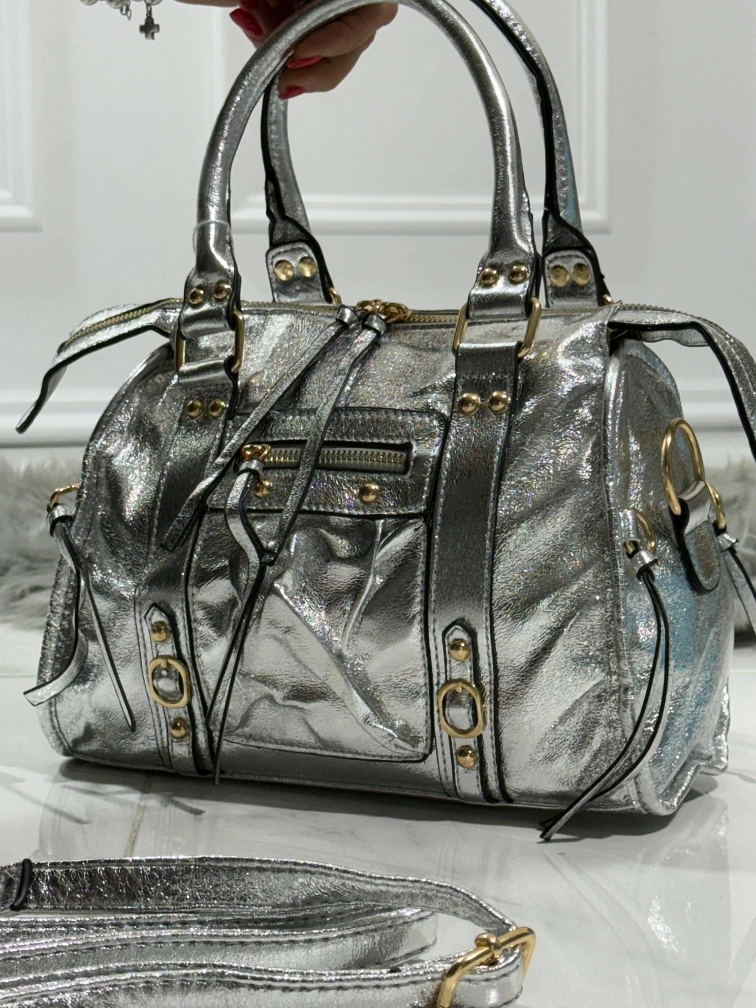 Erica Silver - Borsa