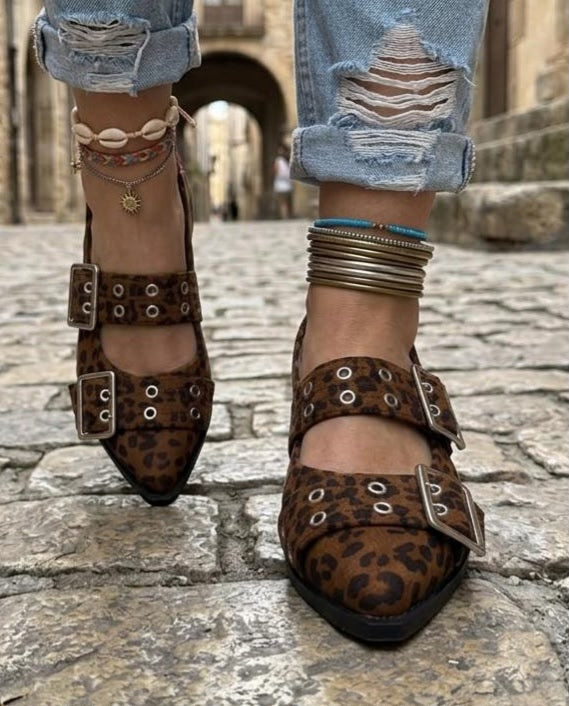 Loren Leopard - Ballerina