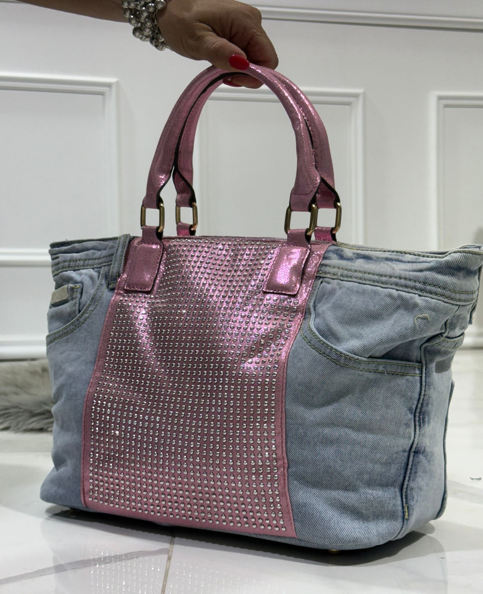 Kiss Fuxia - Borsa