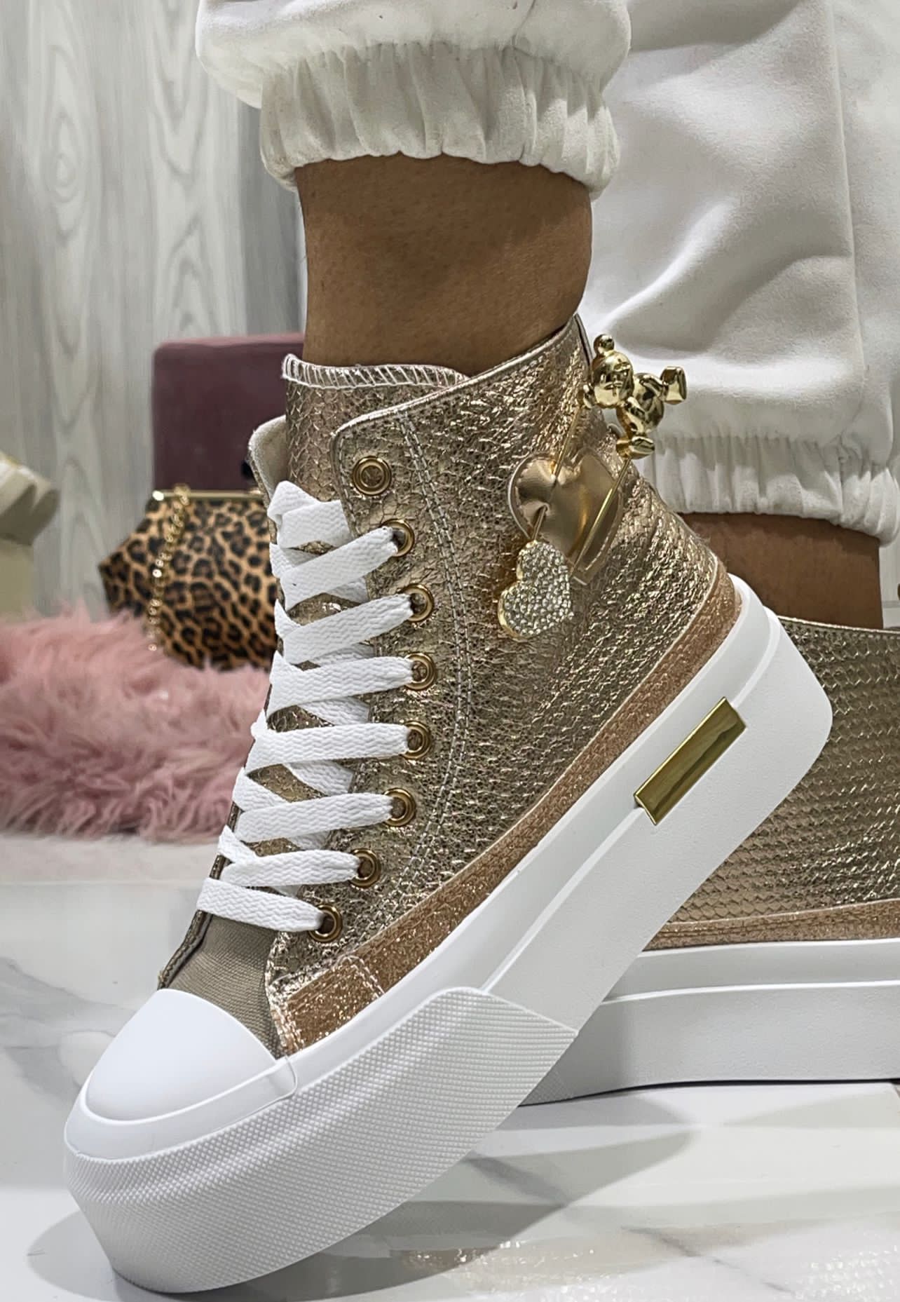 Molly Champagne - Sneakers