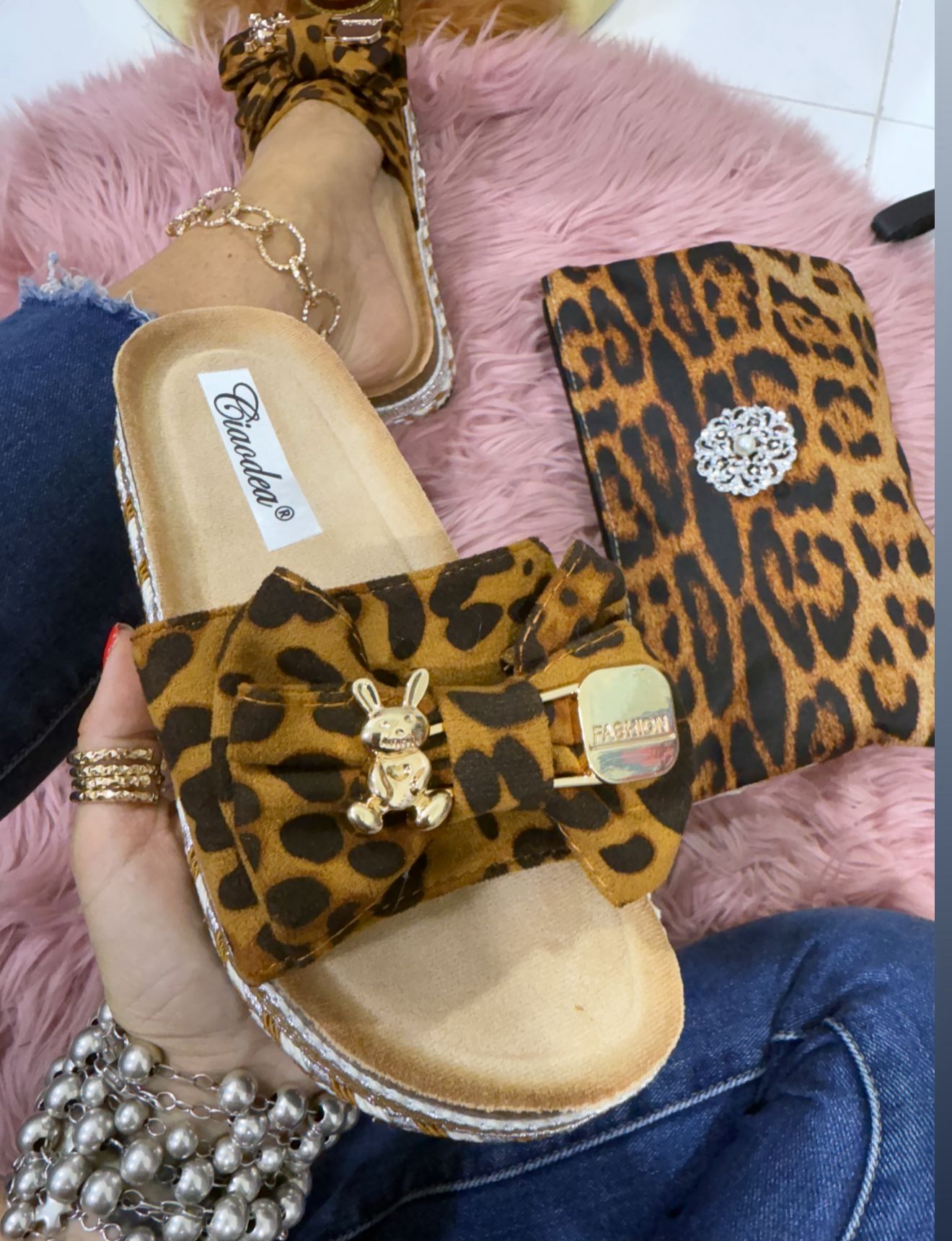 Tamara Leopard - Ciabatta