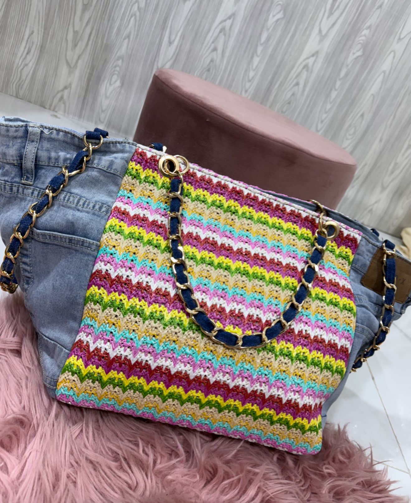 Susy  Gialla - Borsa