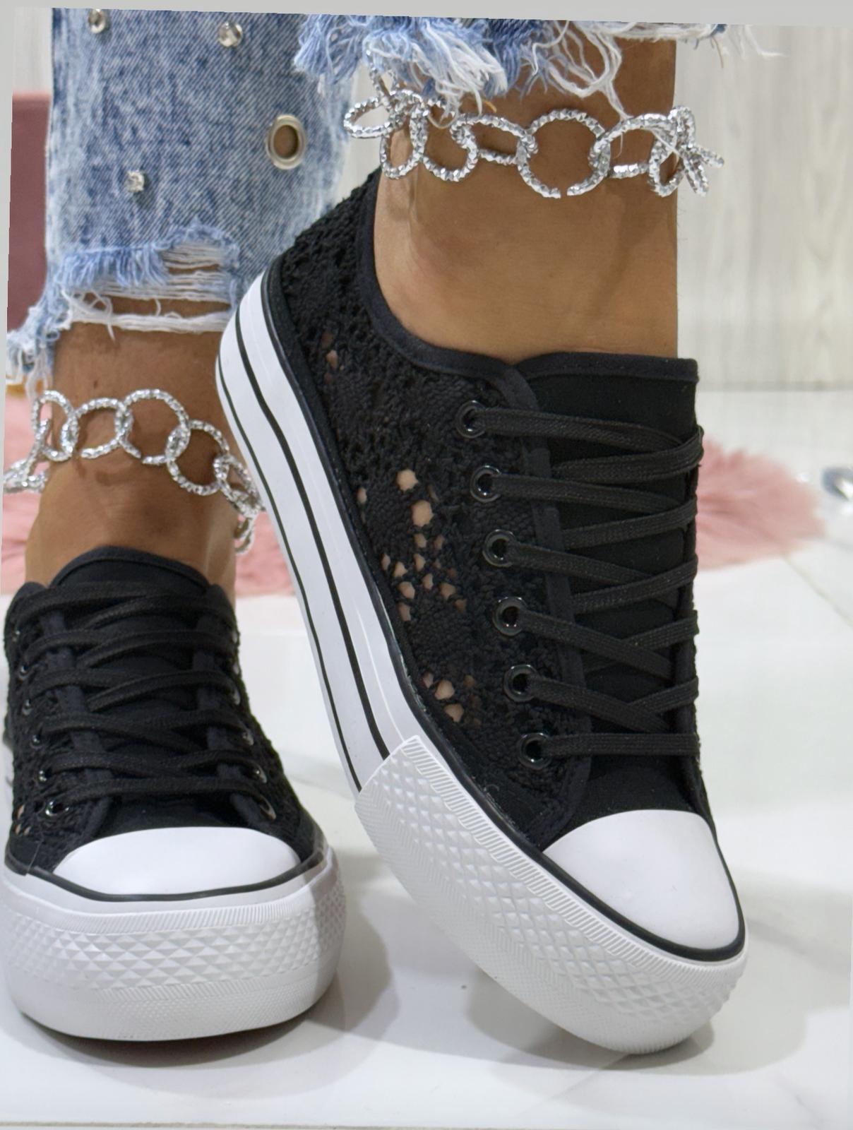 Vanessa Nera - Sneakers