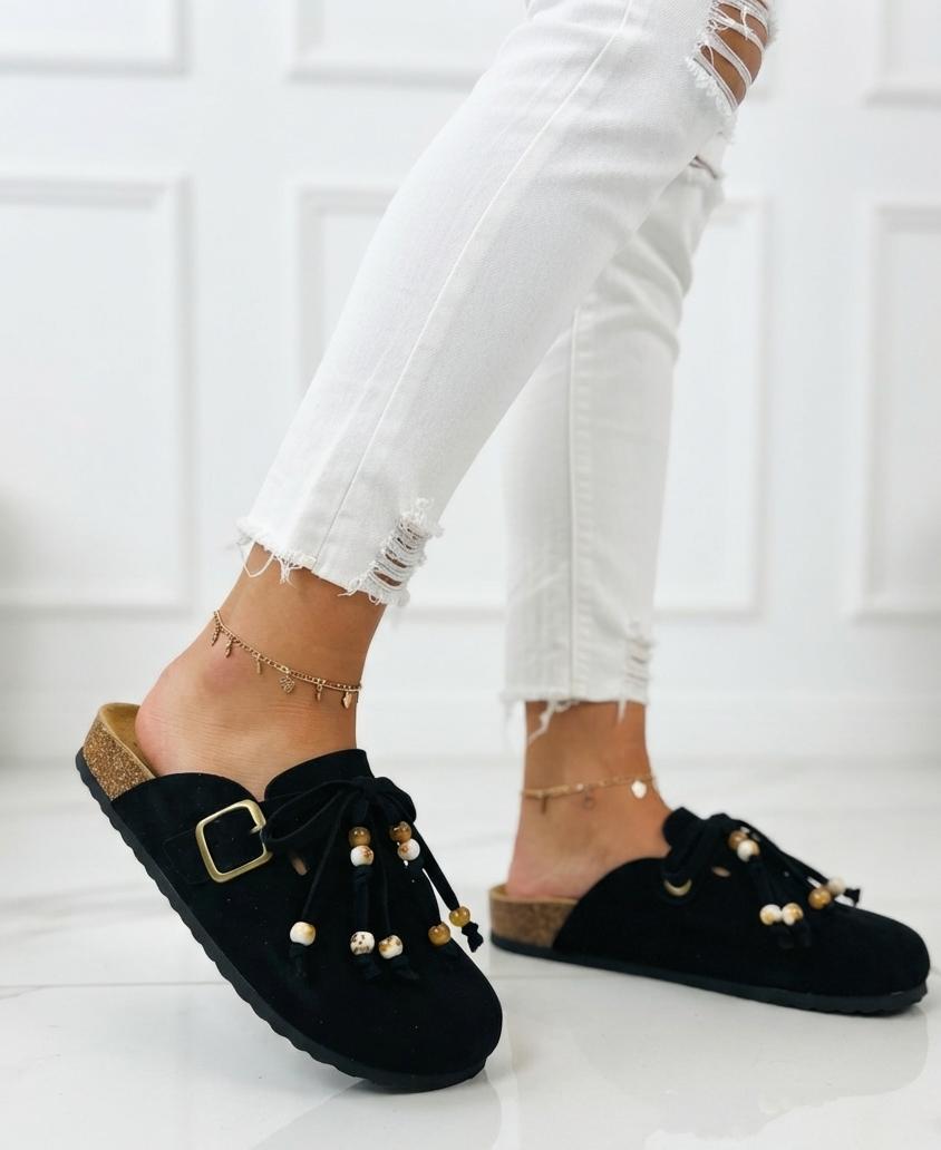 Emily Black - Sabot