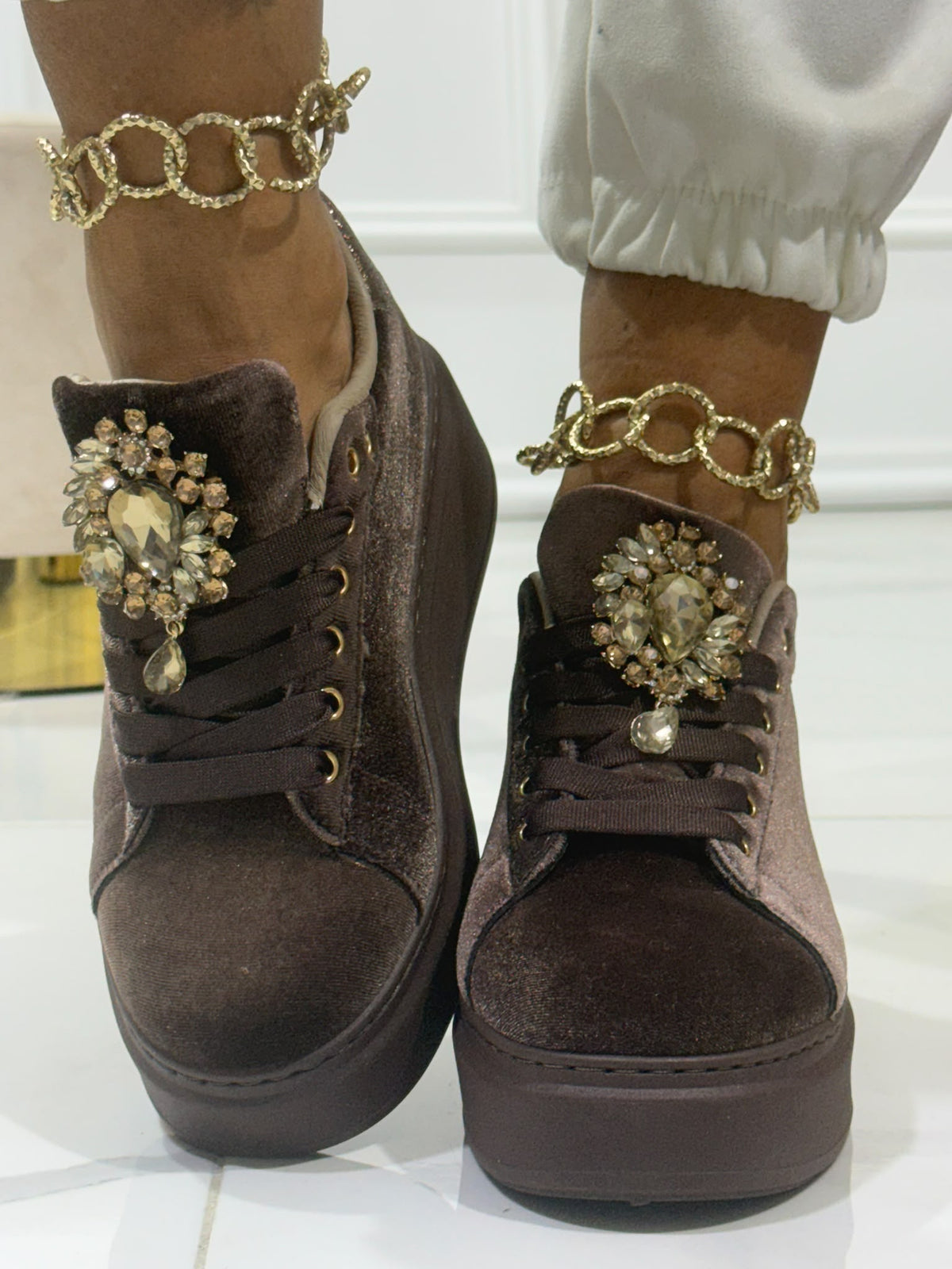 Anima Brown- Sneakers