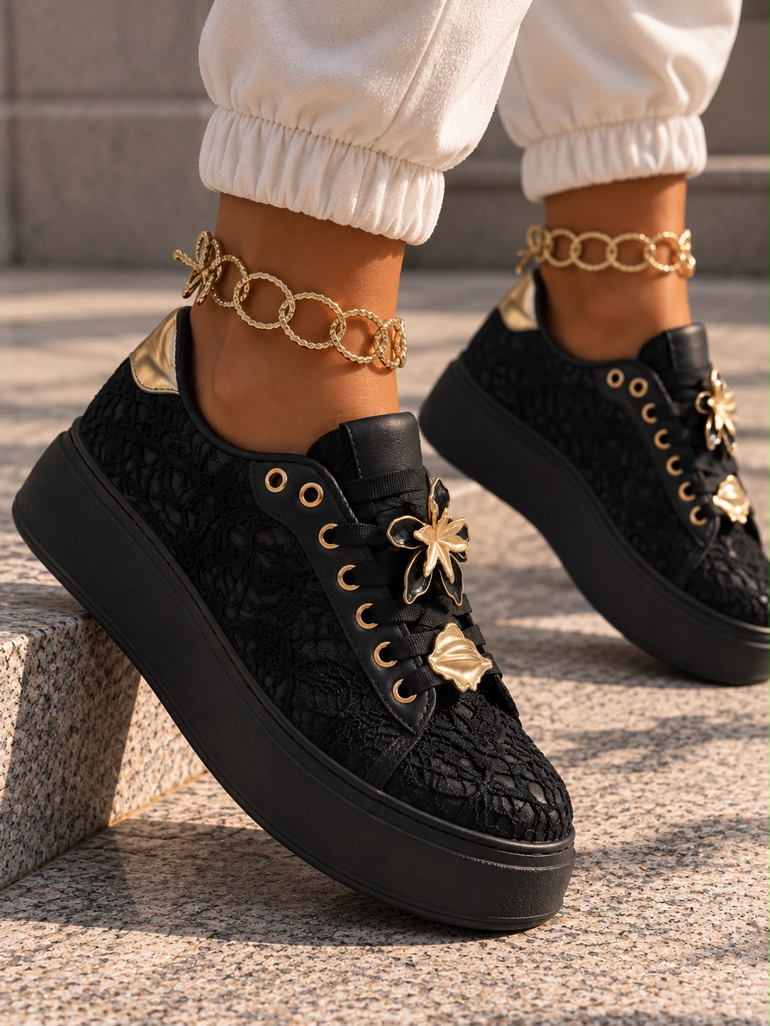 Romantica Black - Sneakers