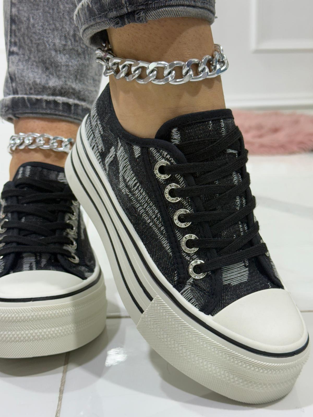 Maica Black - Sneakers