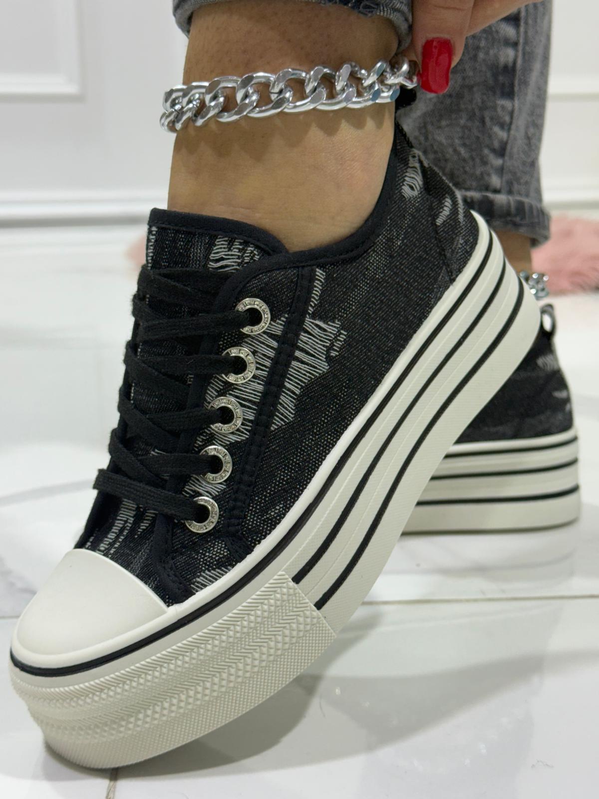 Maica Black - Sneakers