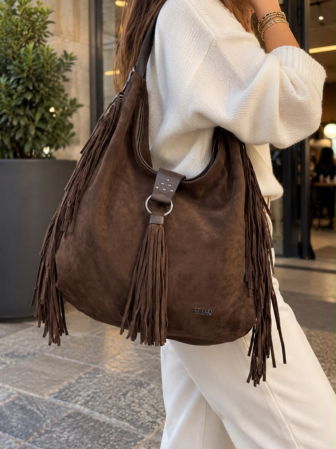 Ines Brown - Borsa