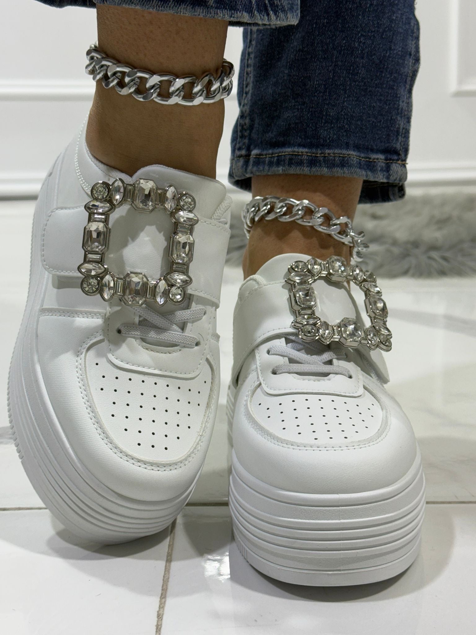 Mara White  - Sneakers