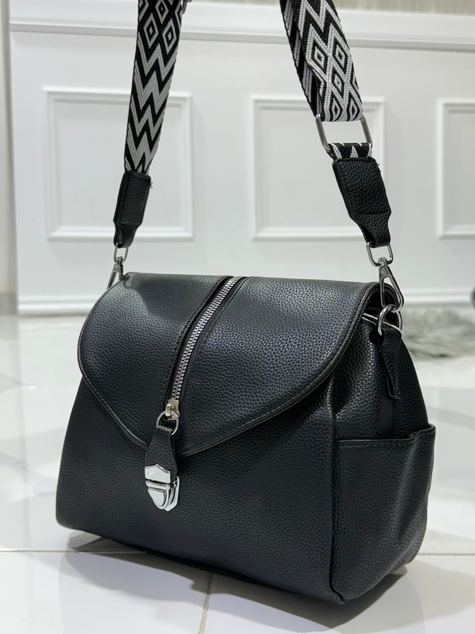 Mina Black - Borsetta