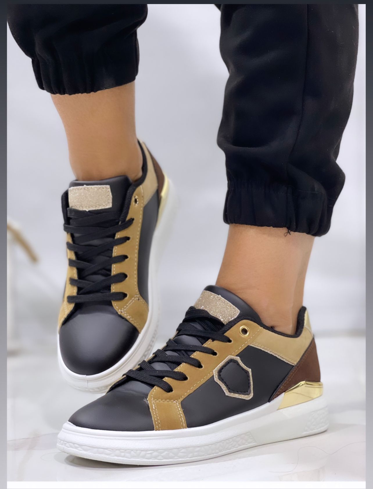 Sneakers Boston Nera