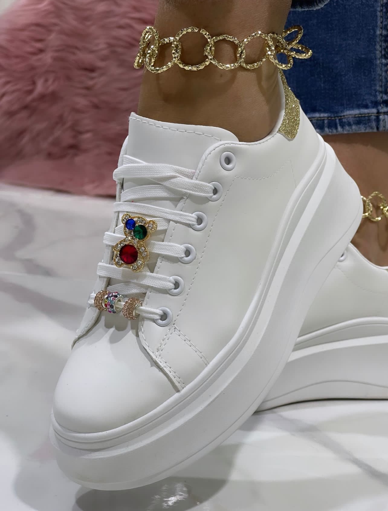 Sneakers  Spilla Orsacchiotto
