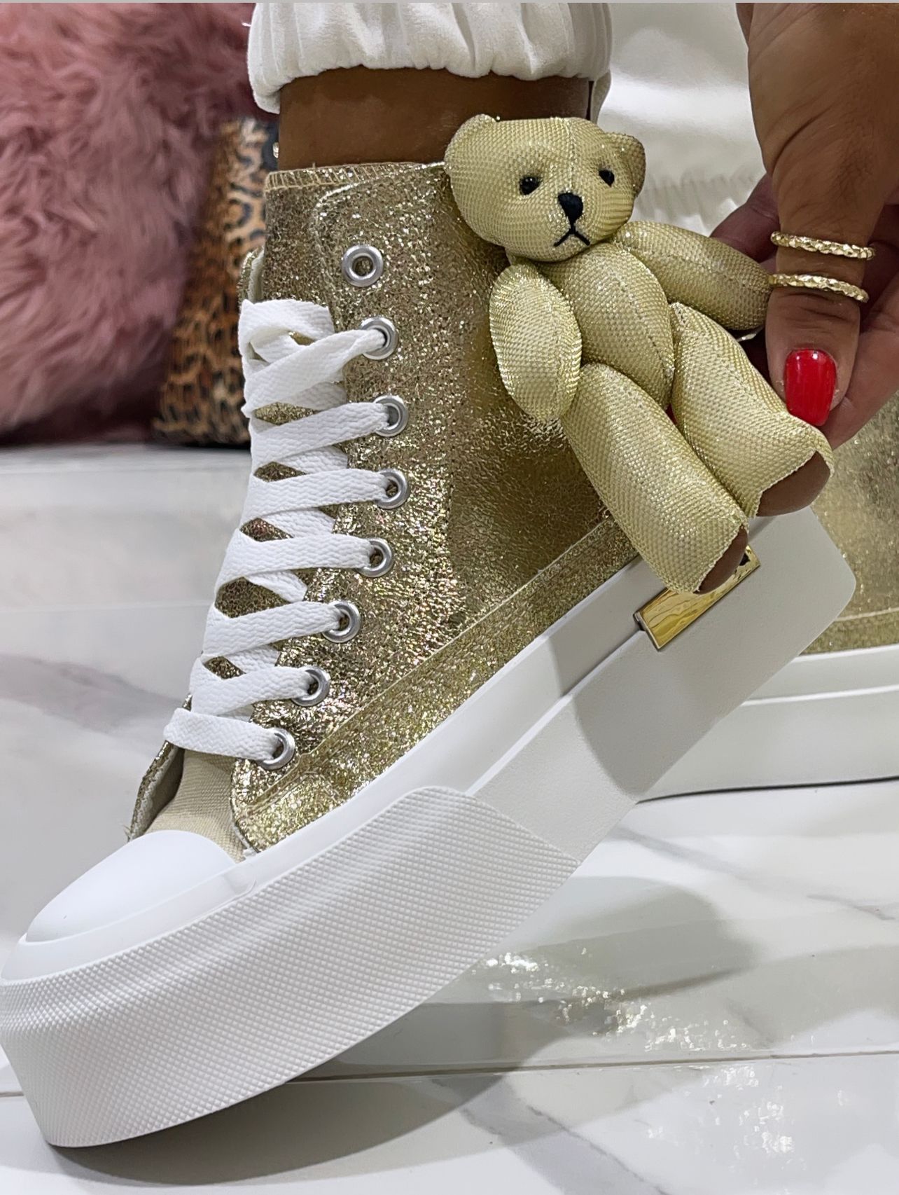 Sneakers Peluche Gold
