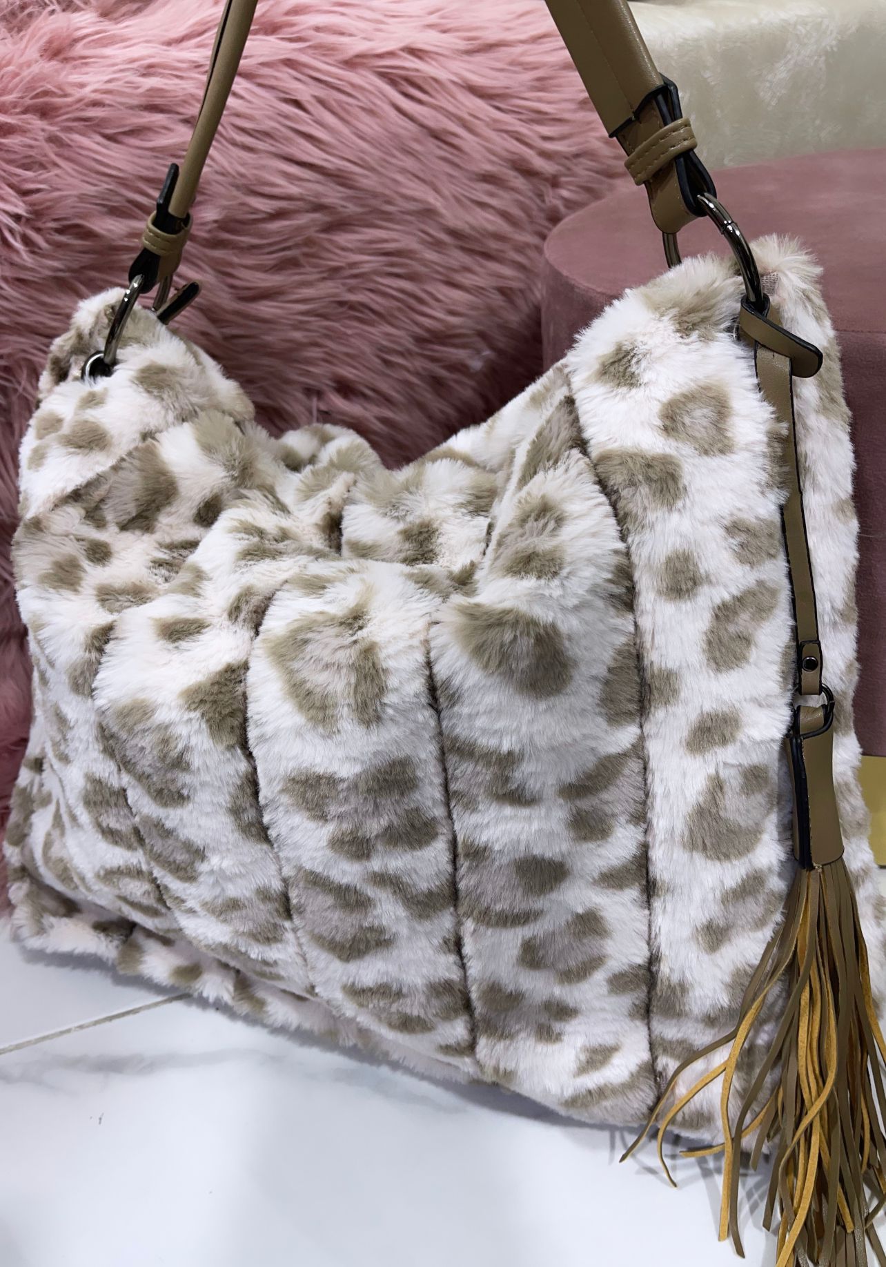 Finlandia Leopard - Borsa