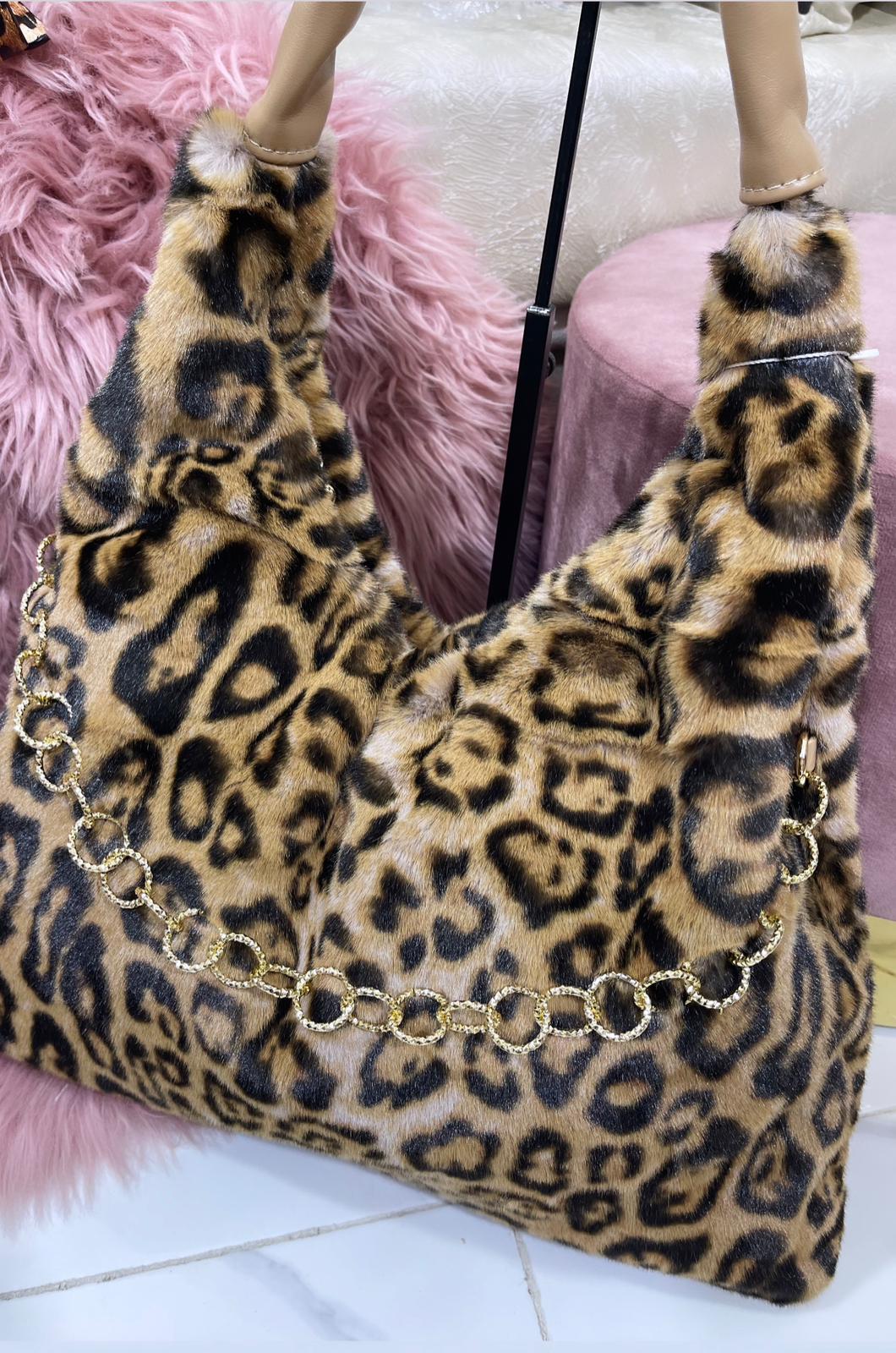 Victoria Leopard - Borsa