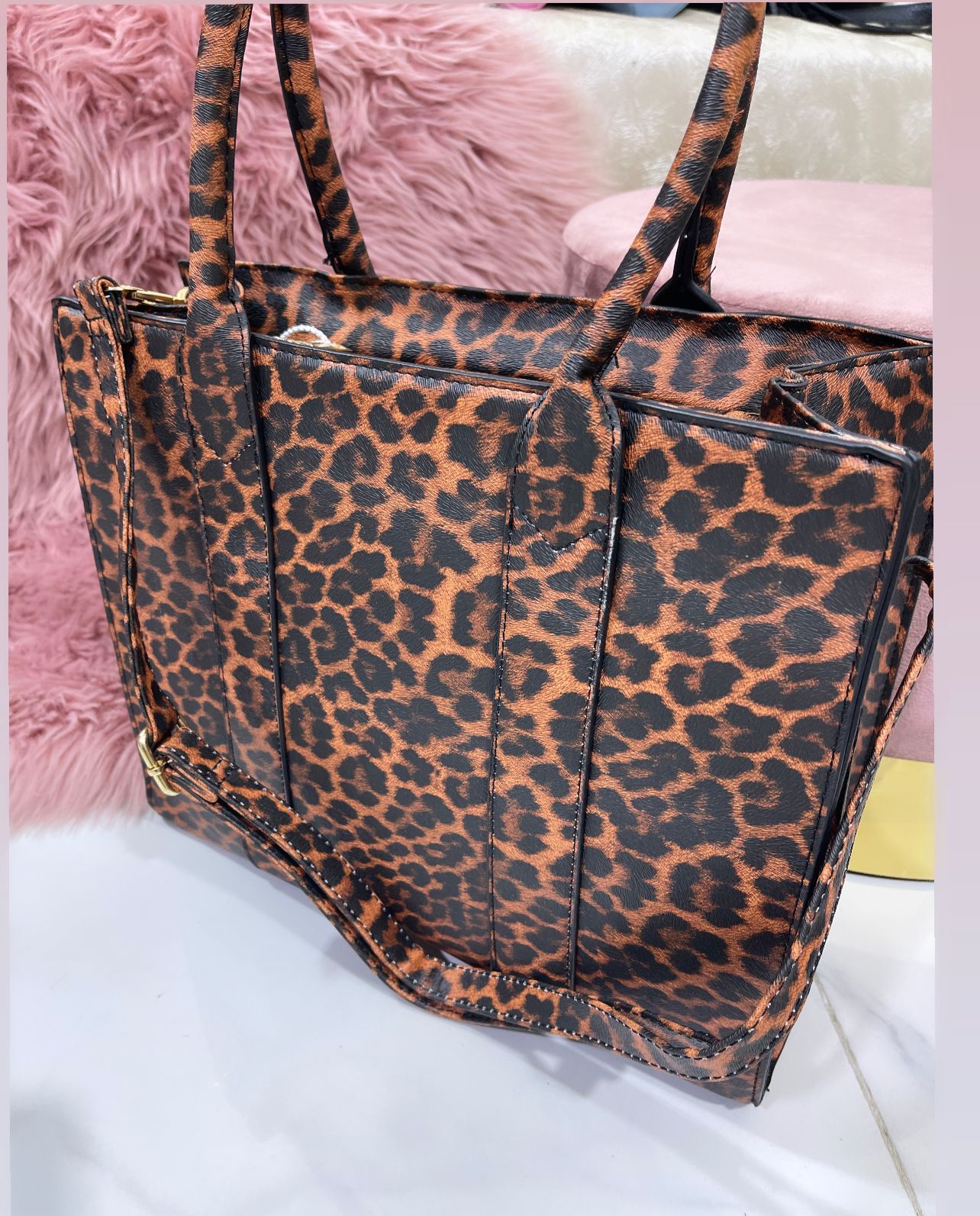 Selen Leopard - Borsa