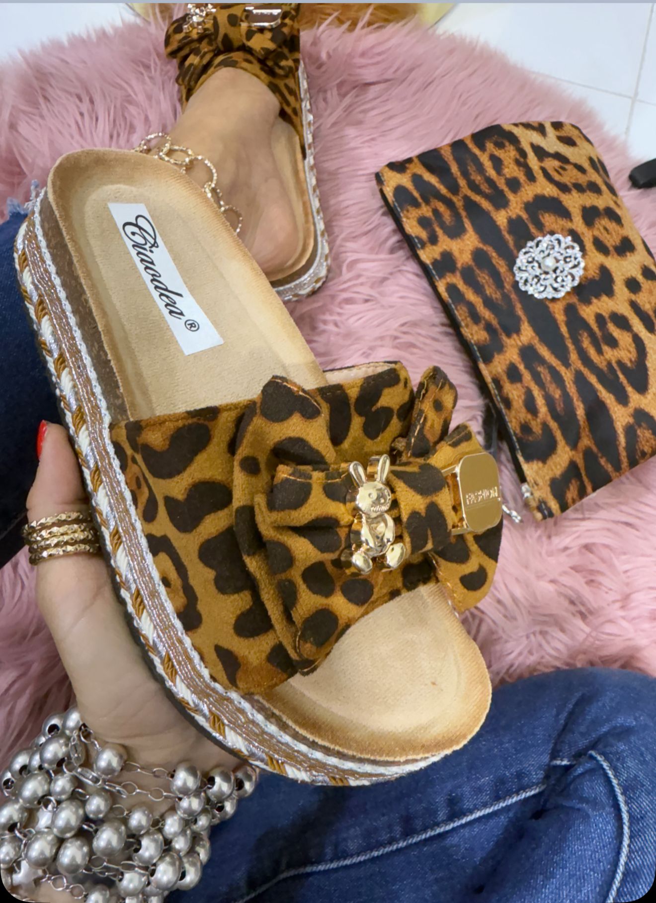Tamara Leopard  - Ciabatta