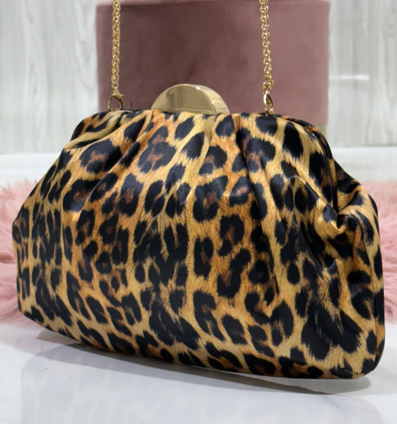 Mia  - Borsa