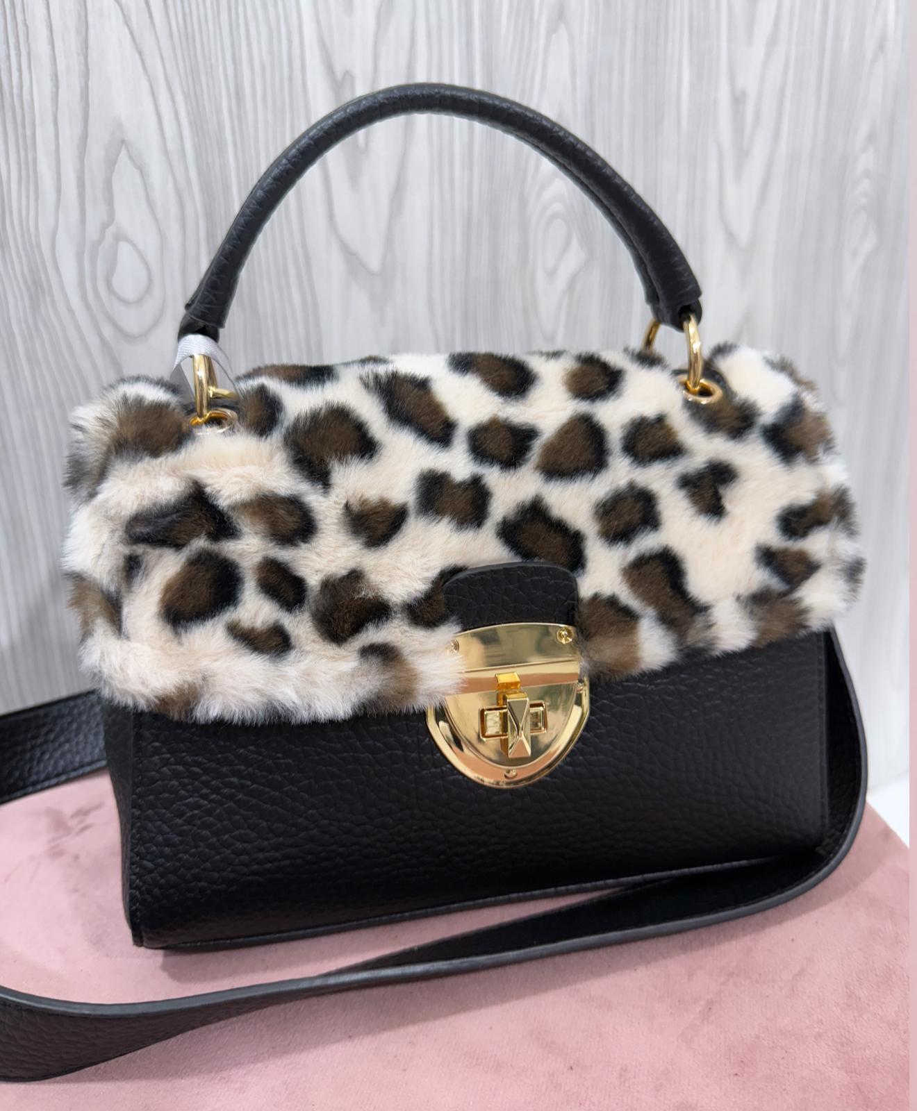 Vera  - Borsa