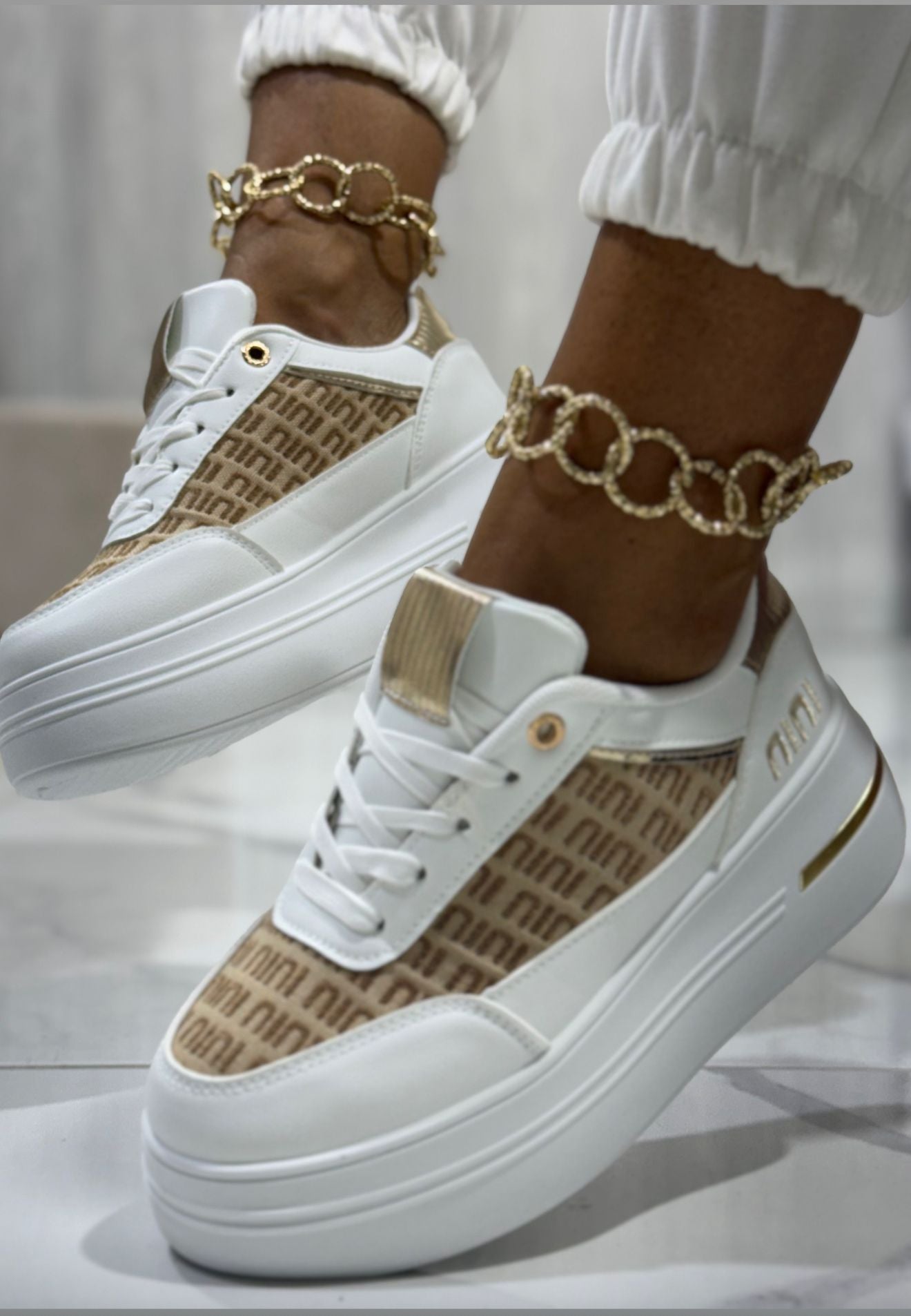 Dany White - Sneakers