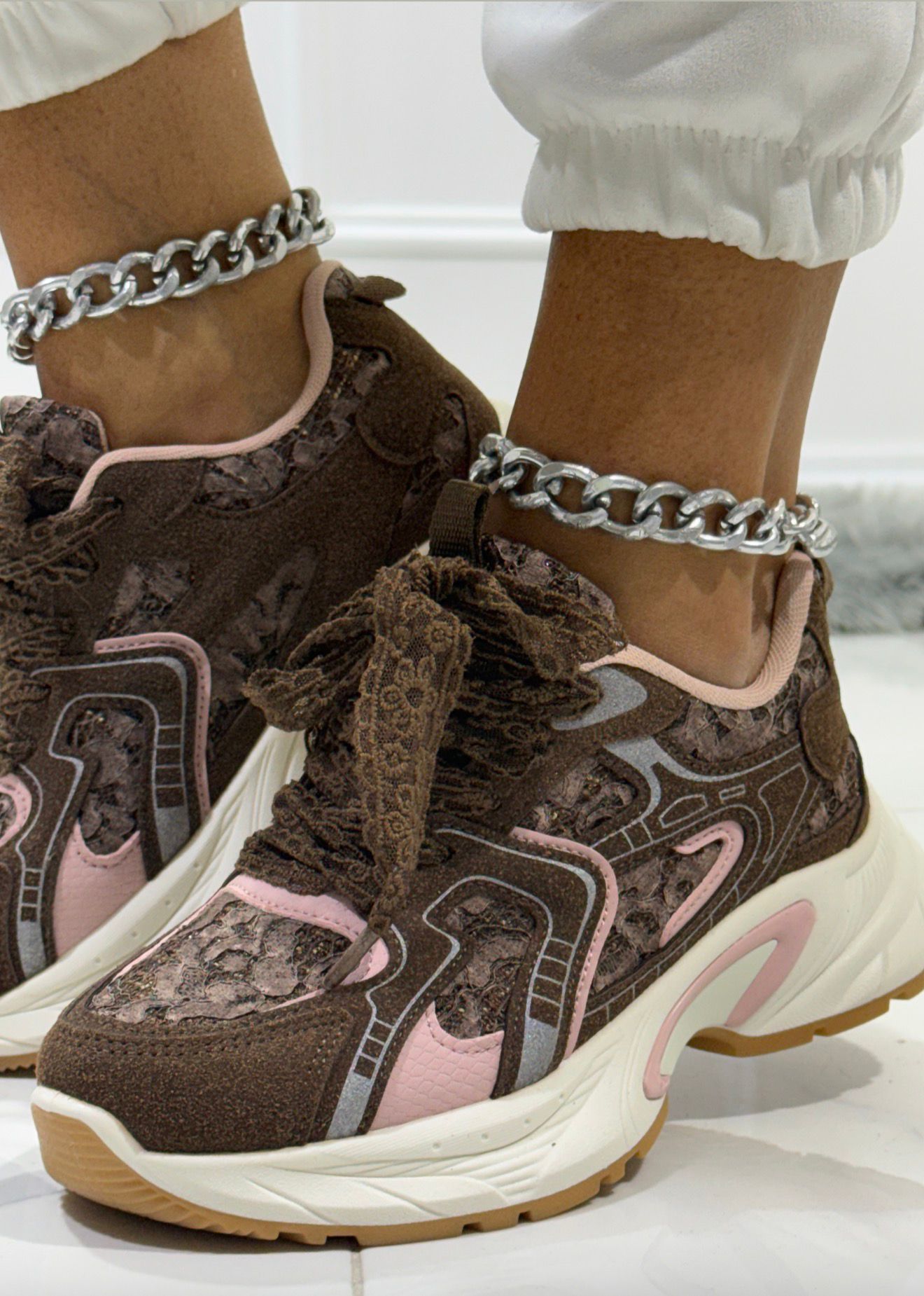 Sonia Brown - Sneakers