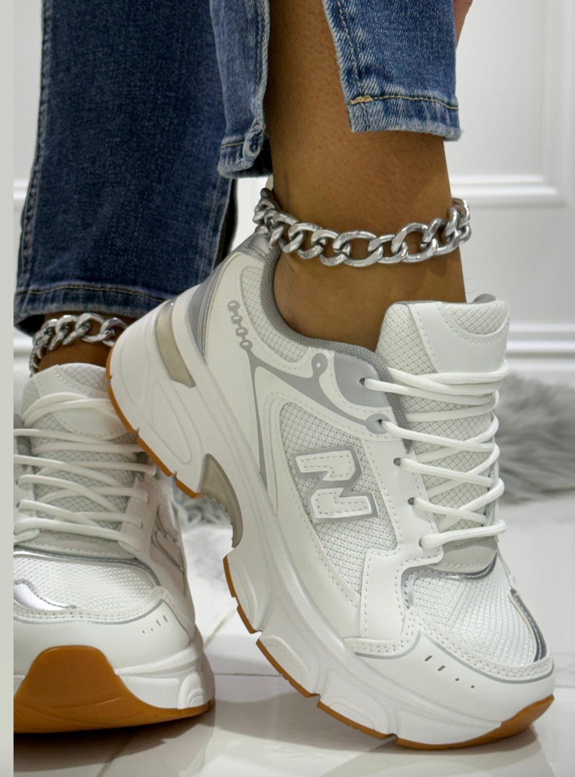 Masha White - Sneakers