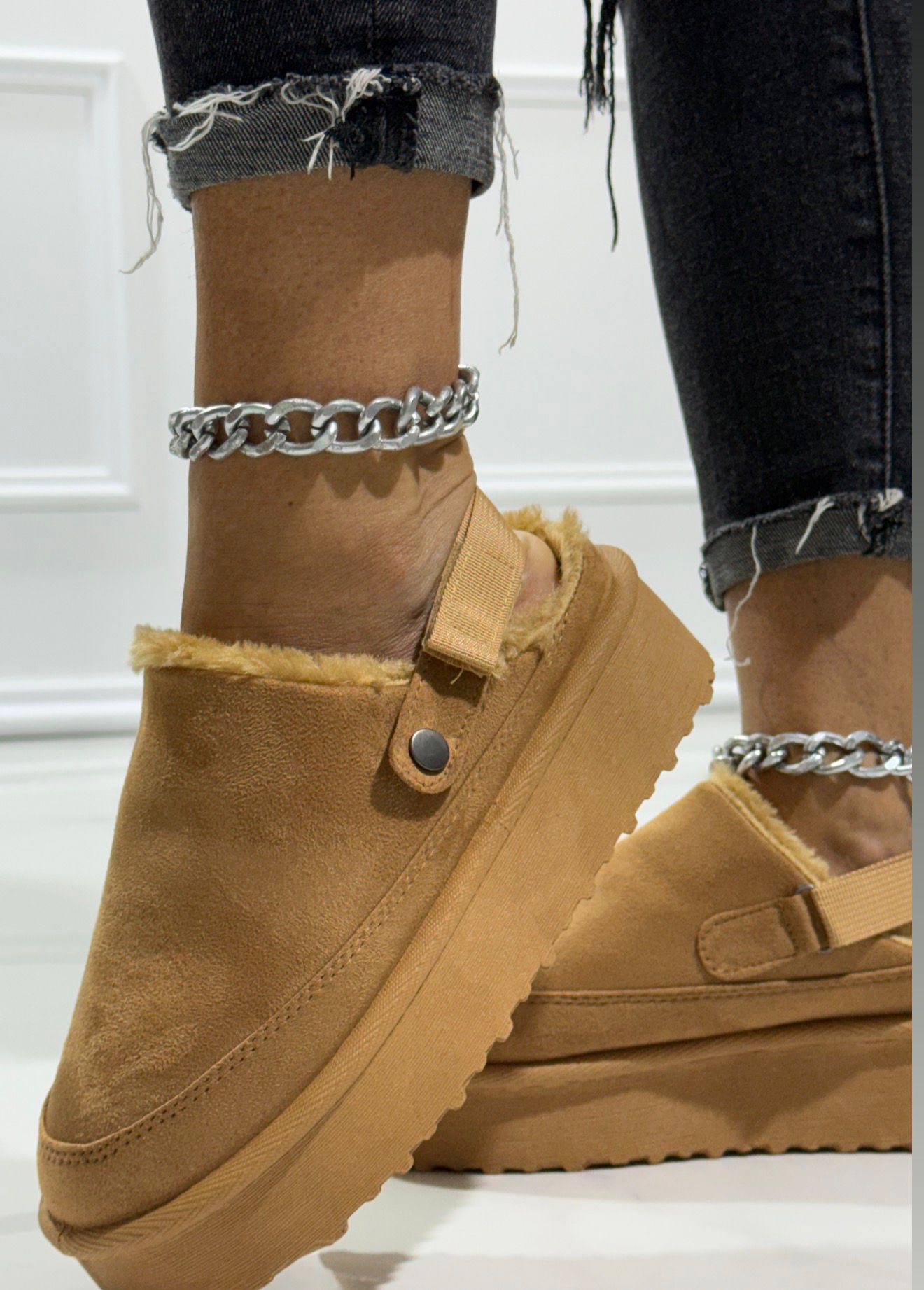 Marika Camel - Sabot