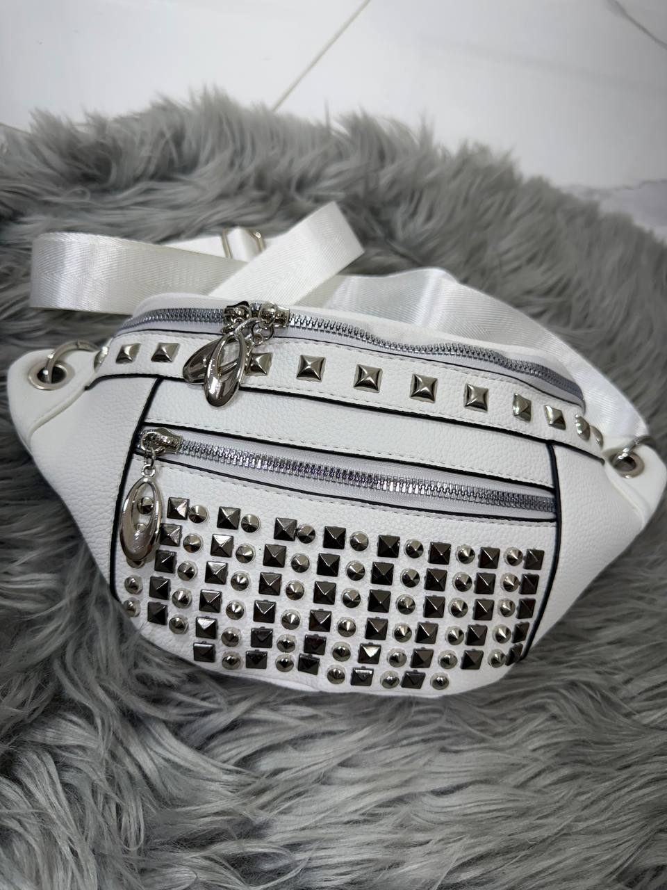 Lory White - Marsupio