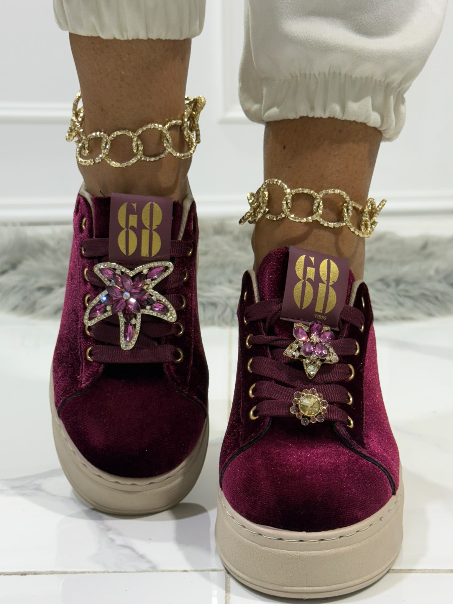 Jasmine Red - Sneakers