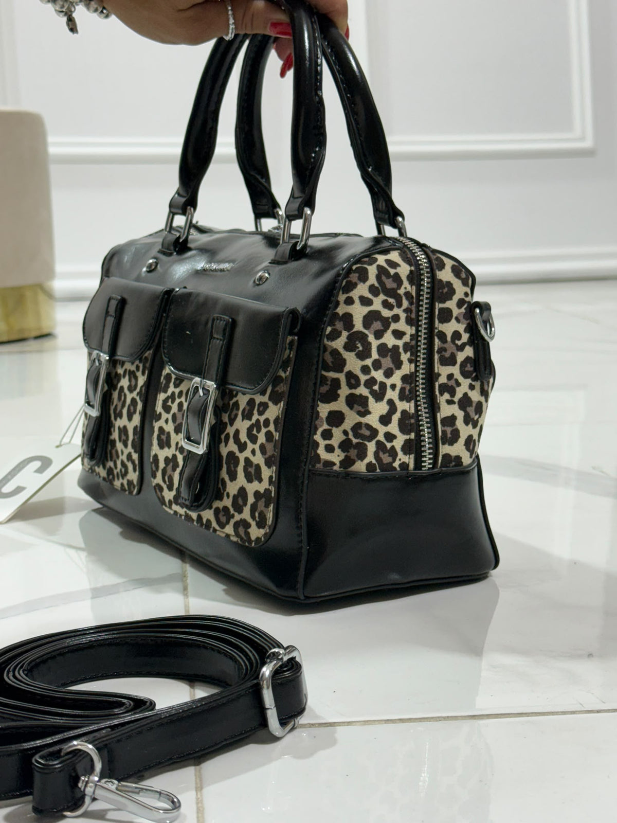 Dea Black - Borsa