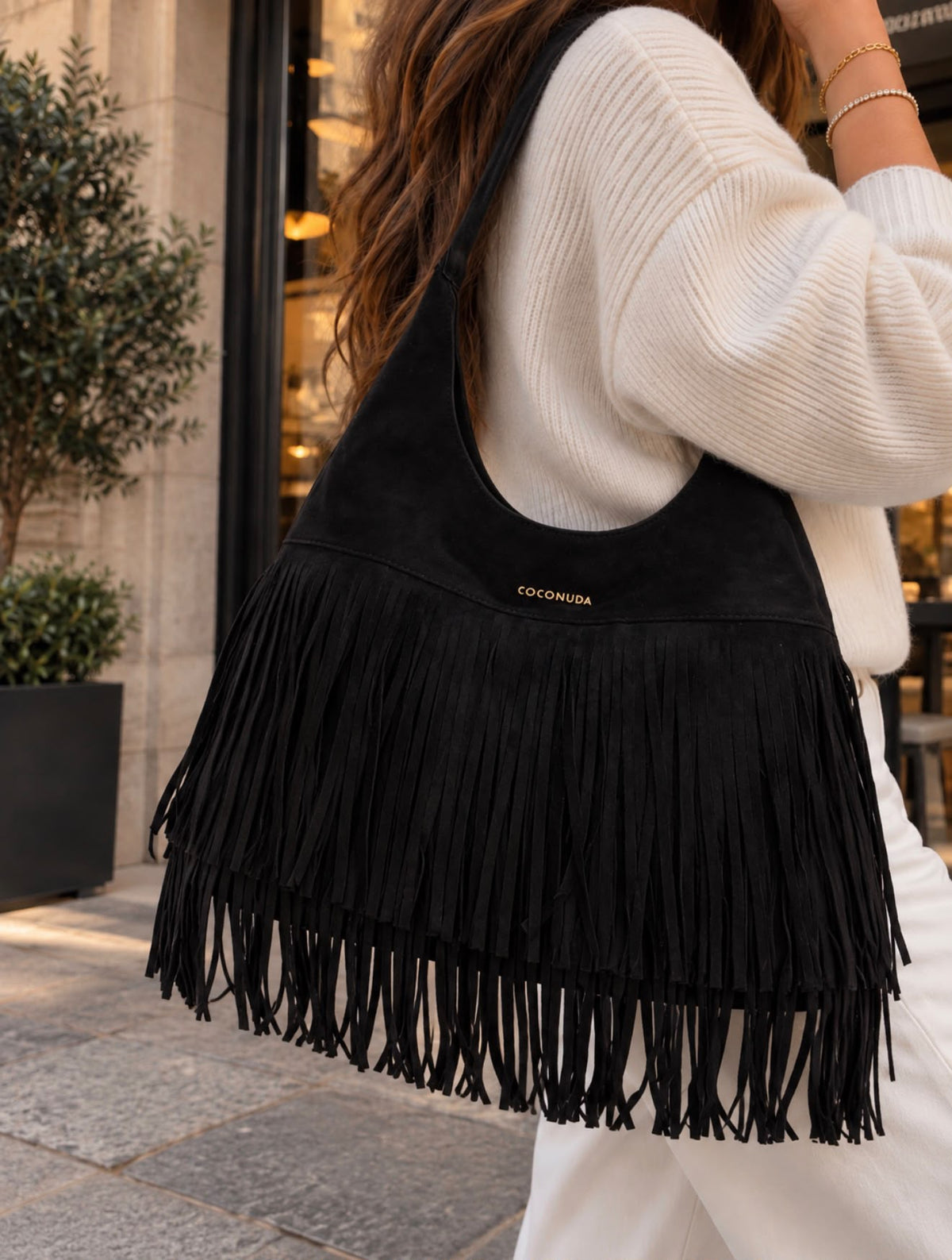 Martina Black- Borsa