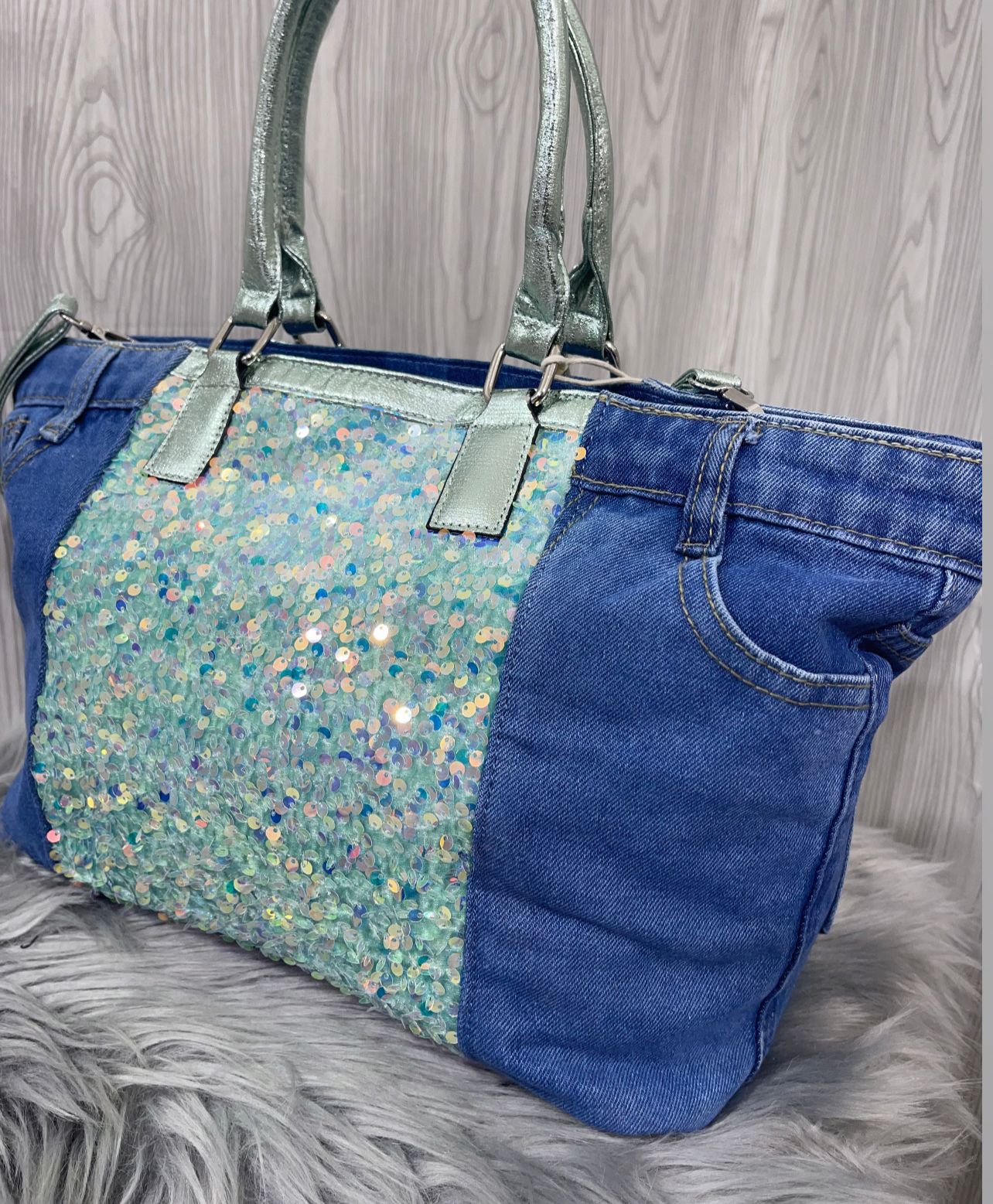Eva Verde - Borsa
