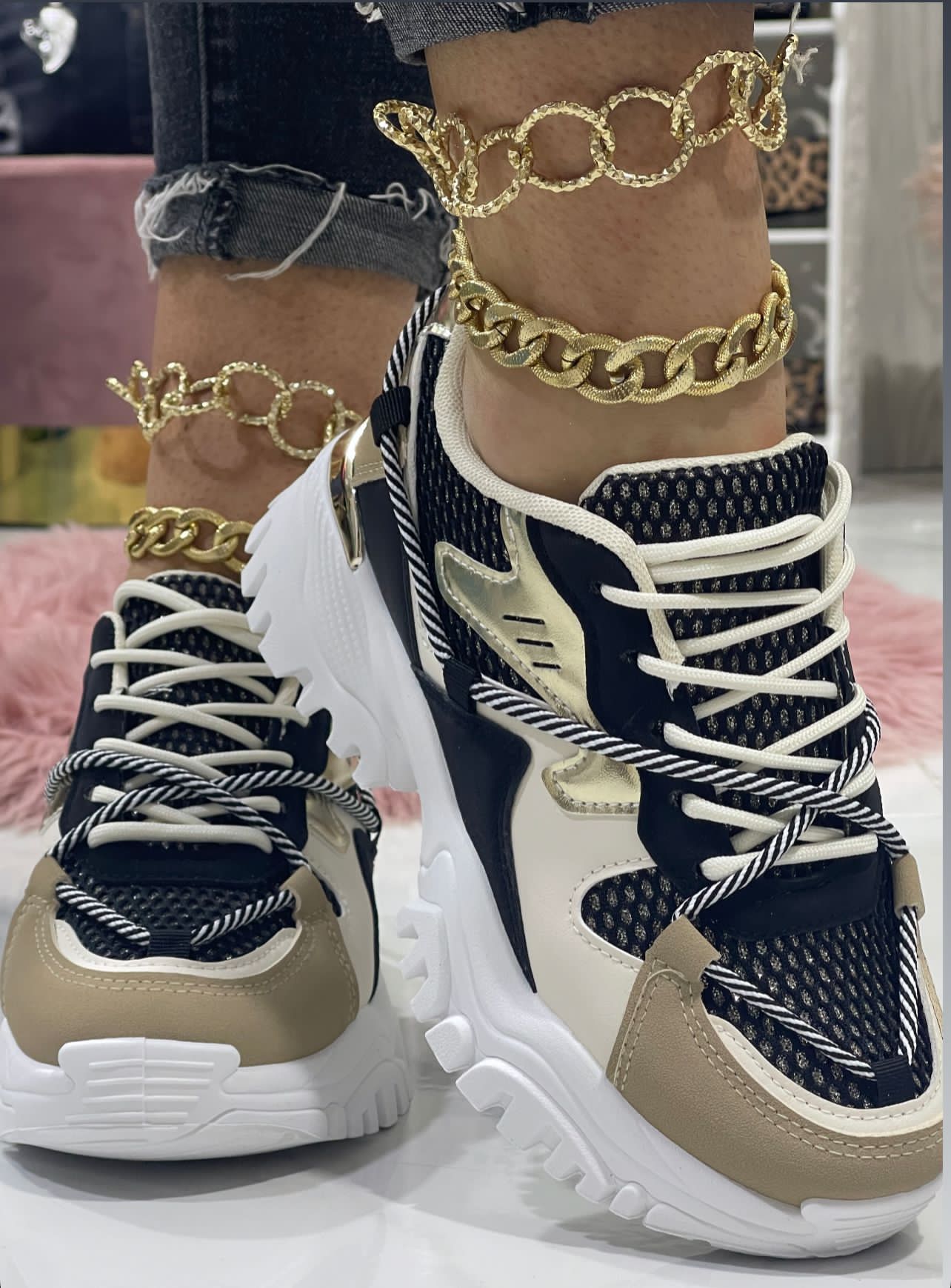 Susy Nera - Sneakers